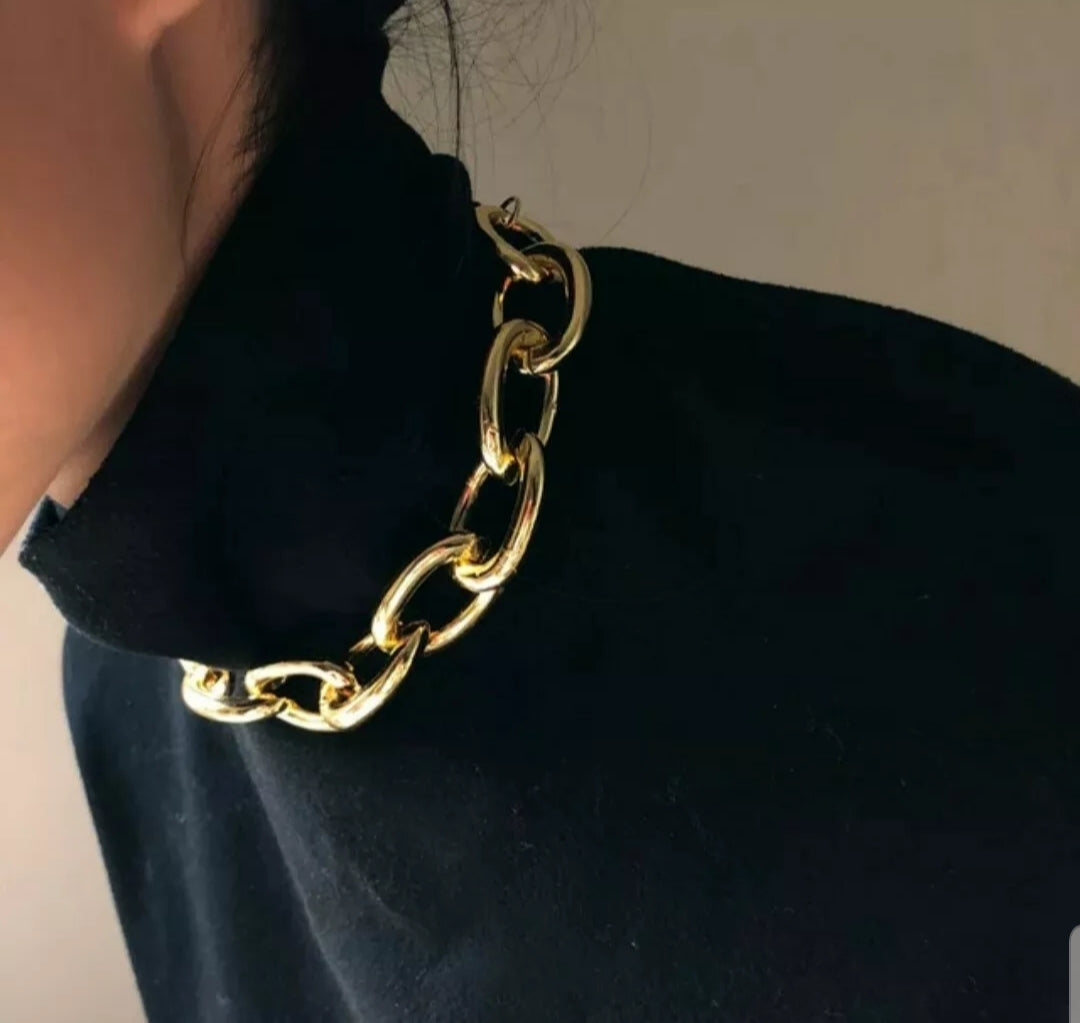 Gold plated chunky chain choker necklace
