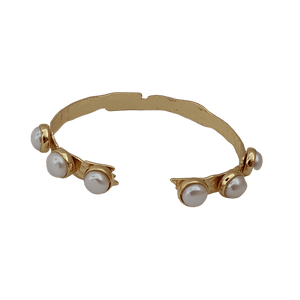 Gold plated freshwater pearl bangle