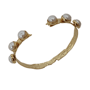 Gold plated freshwater pearl bangle