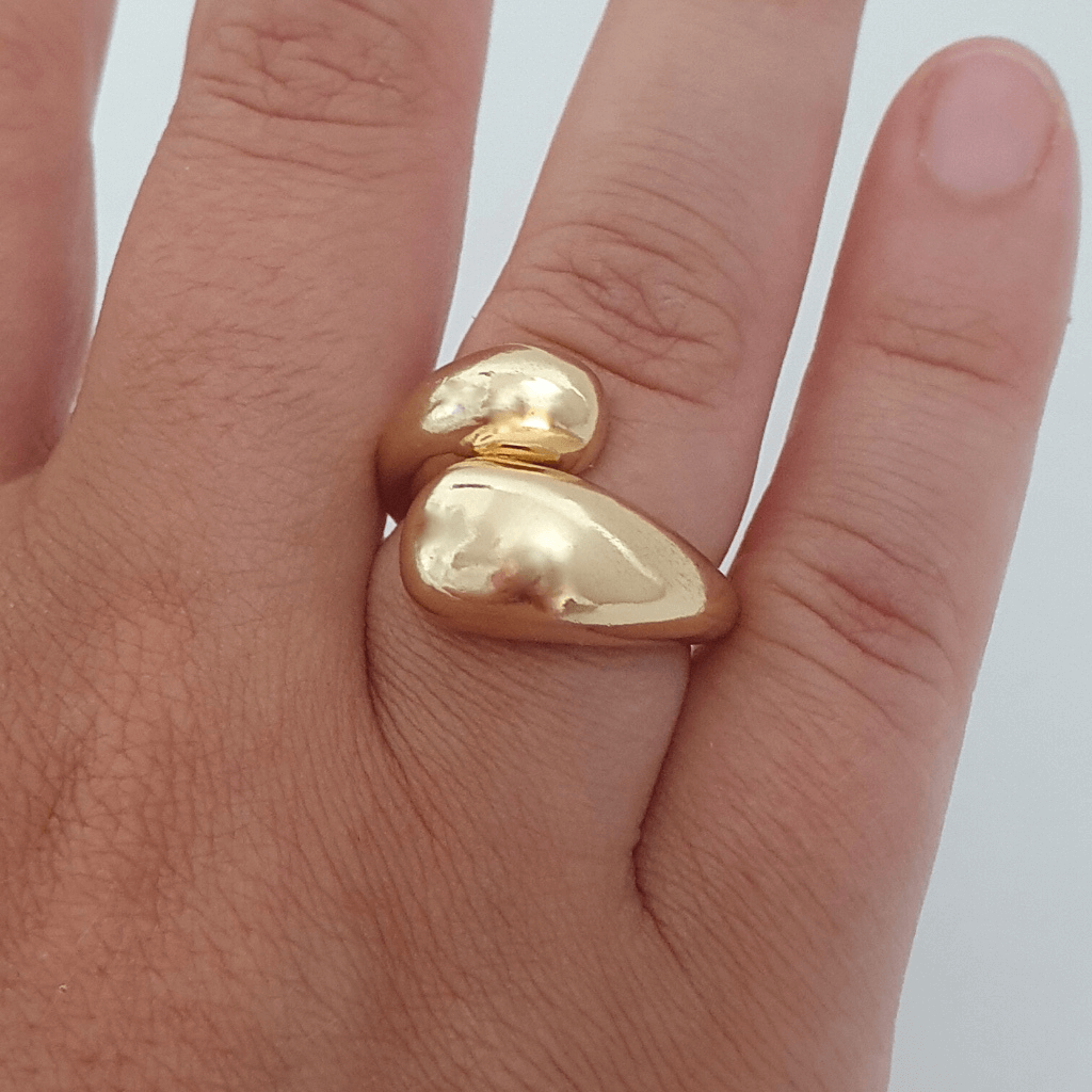 Gold chunky twist dome ring